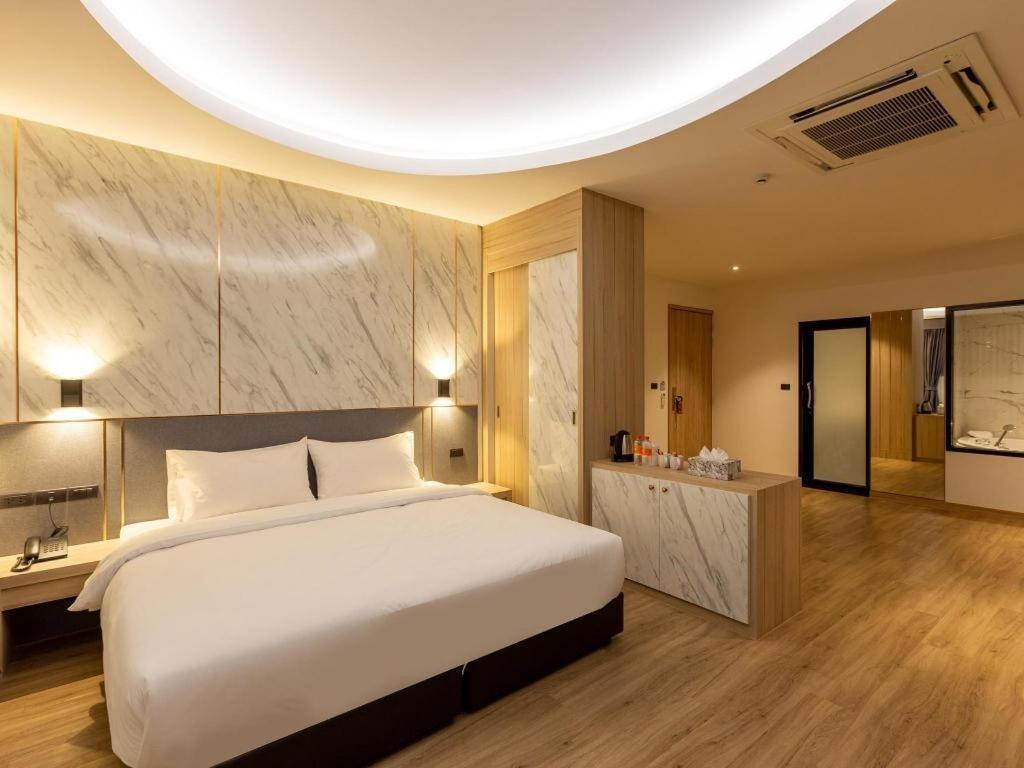 Heaven Hotel צ'צ'ונגסאו מראה חיצוני תמונה